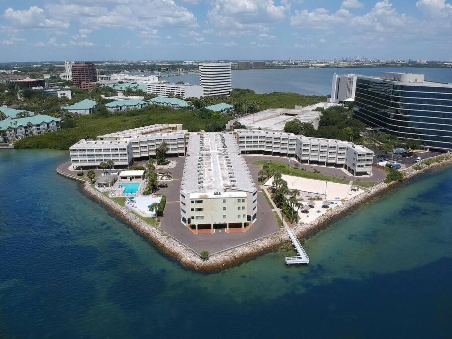 On The Rocks Vila Tampa Exterior foto